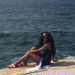 Meet your Posher, Ranisha